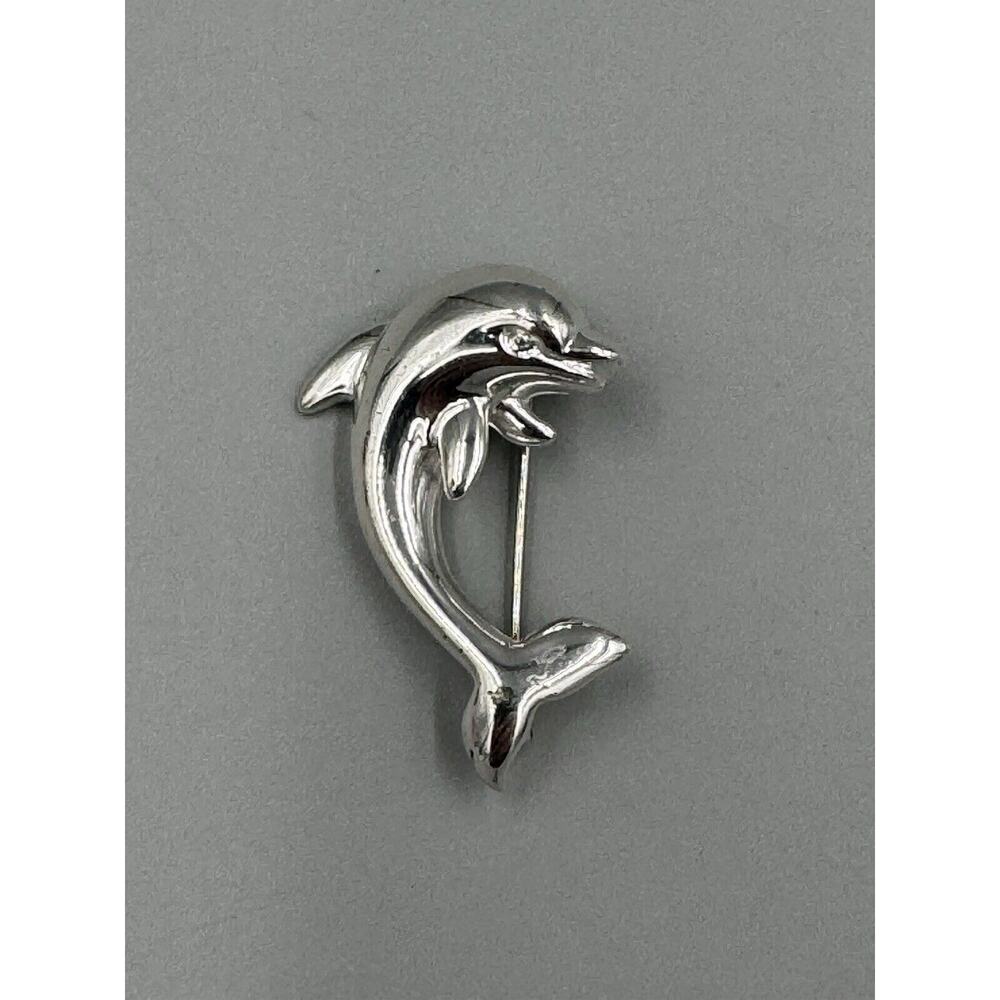 Vintage Napier Silver Colored Dolphin Brooch Lapel Pin Jewelry